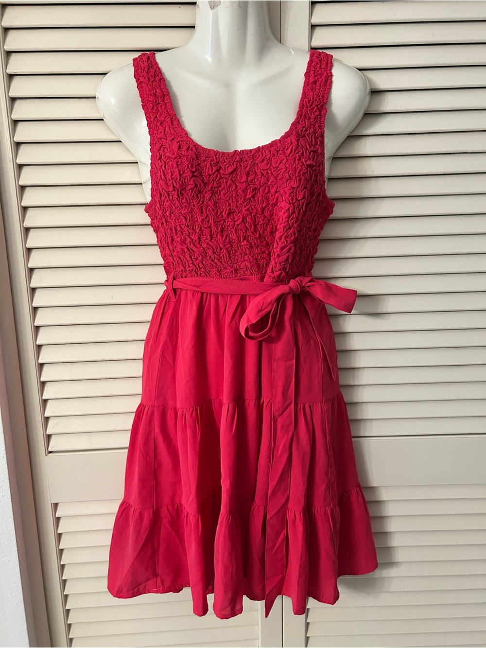 Sleeveless Textured Bodice pink Summer Dress with Waist Tie🚨